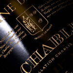 Zoom gravure sur verre. Une réalisation MSV.